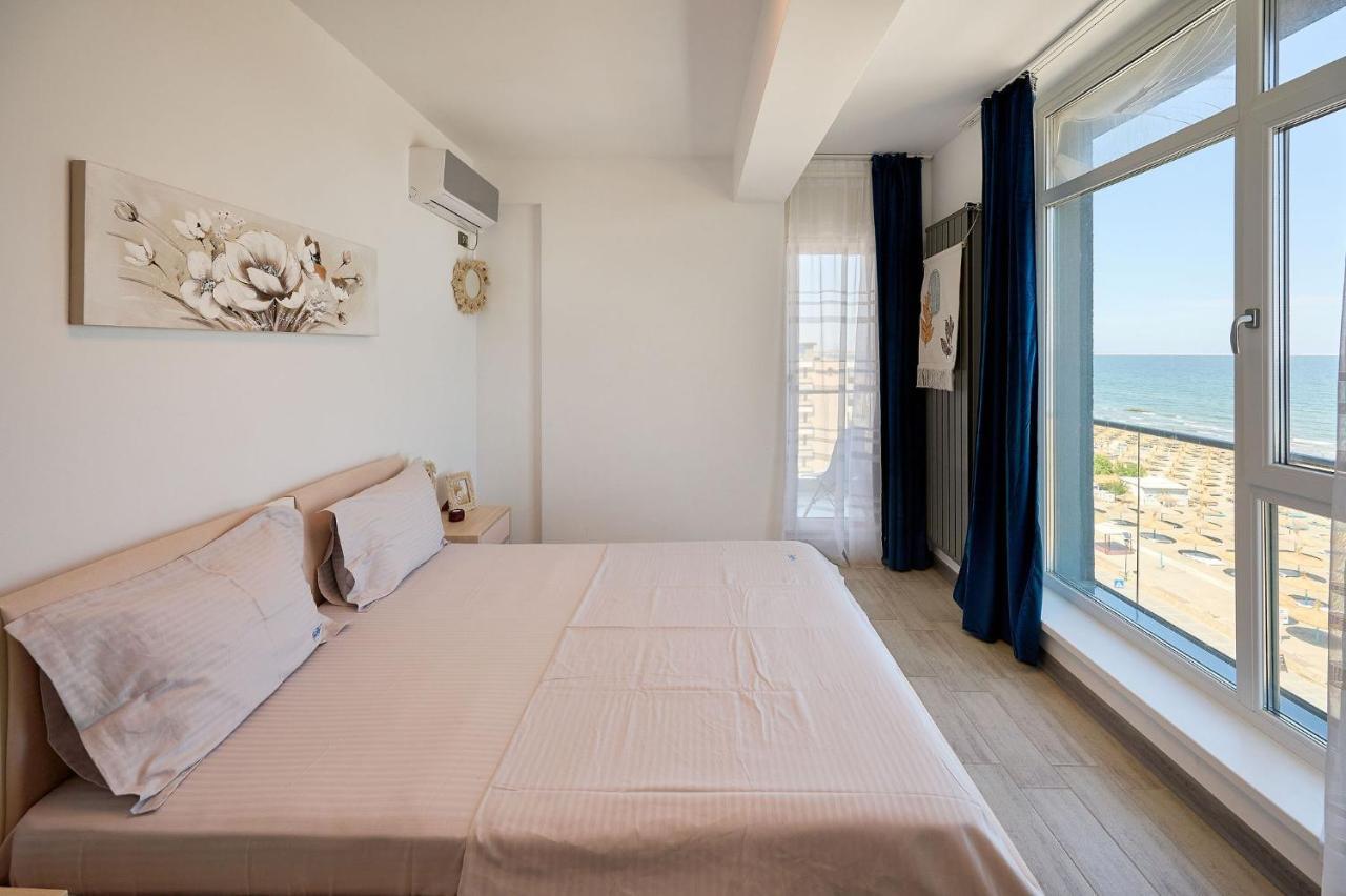 Paradise Sea View 2Bd Apt Spa N Pools Beach Resort Năvodari Eksteriør bilde