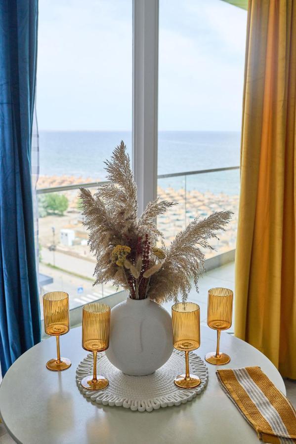 Paradise Sea View 2Bd Apt Spa N Pools Beach Resort Năvodari Eksteriør bilde