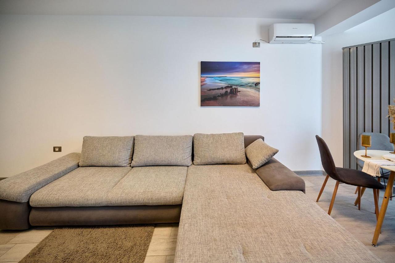 Paradise Sea View 2Bd Apt Spa N Pools Beach Resort Năvodari Eksteriør bilde